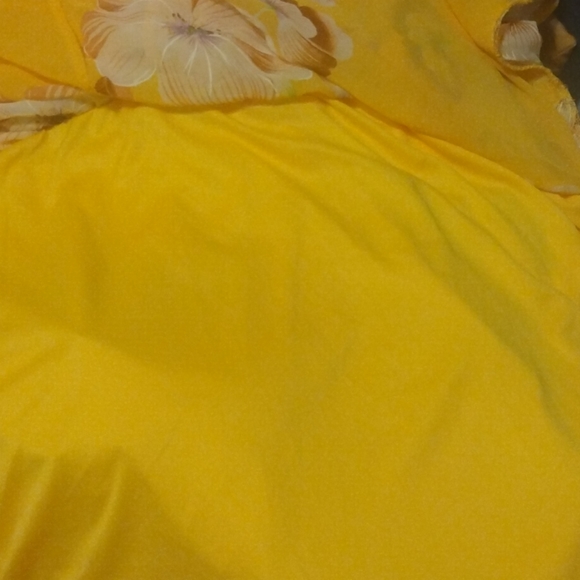 Bohemian Bishop's sleeve v-neck ruffle floral maxi - Picture 15 of 15